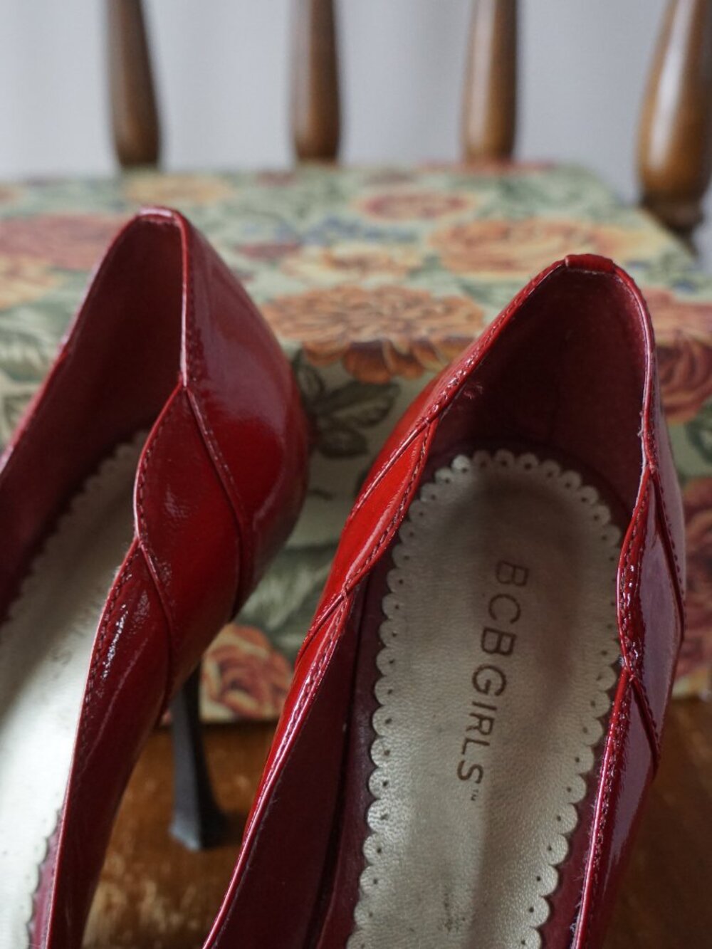 BCBGirls Red Genuine Leather Pointed Toe Pumps - Picture 6 of 12